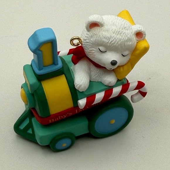 2001 Hallmark Keepsake Baby's 1st Christmas Train Ornament Bear Toy Figurine - Picture 4 of 13